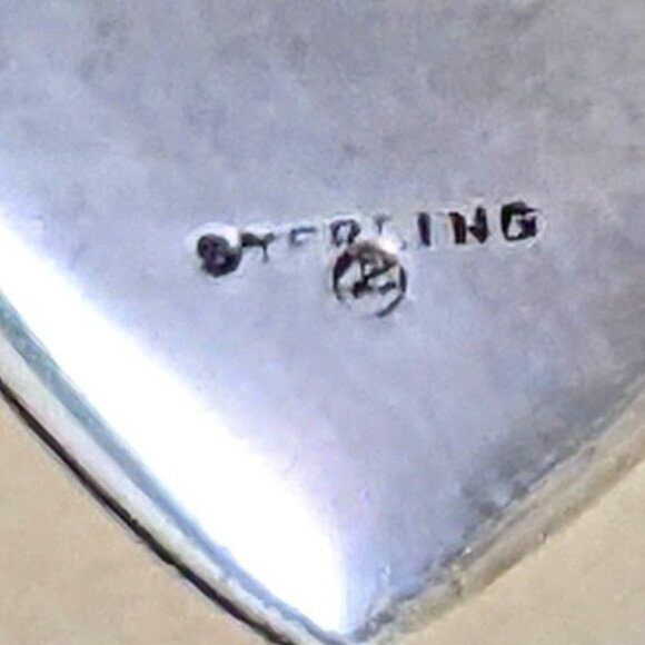 Sterling Silver Heart Photo Locket and Chain - Picture 2 of 4